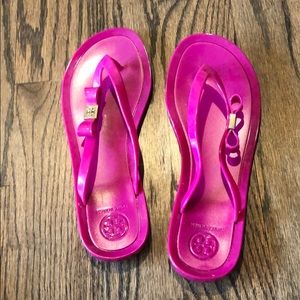 Tory Burch flip flips
